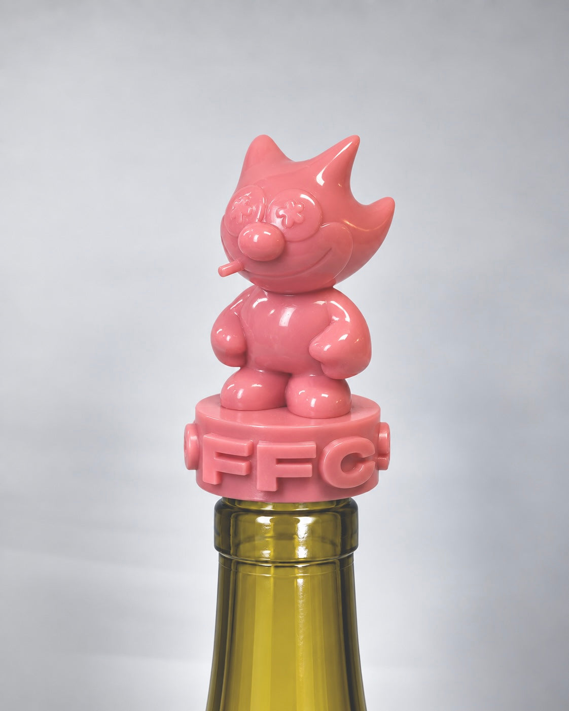 bottle topper